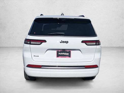 New 2026 Jeep Grand Cherokee L Limited AWD/4WD image 7