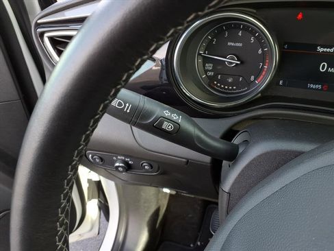 Certified 2021 Buick Encore GX Preferred w/ LPO, Trailering Package image 19