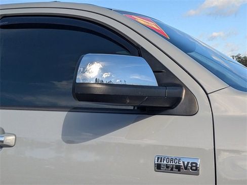 Used 2021 Toyota Tundra Limited w/ Limited Premium Package image 11