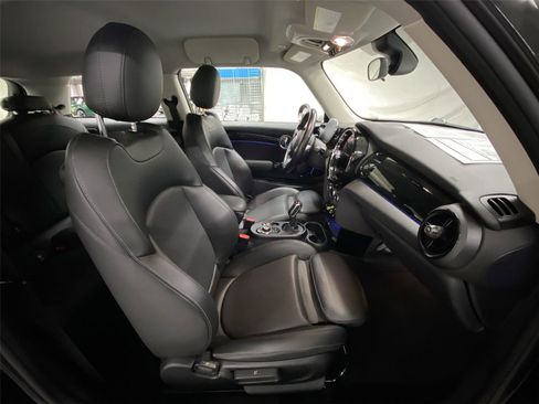 Certified 2022 MINI Cooper SE image 29