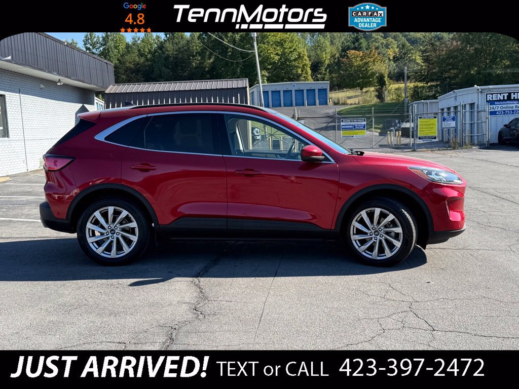 Used 2022 Ford Escape Titanium w/ Titanium Elite Package AWD/4WD image 4