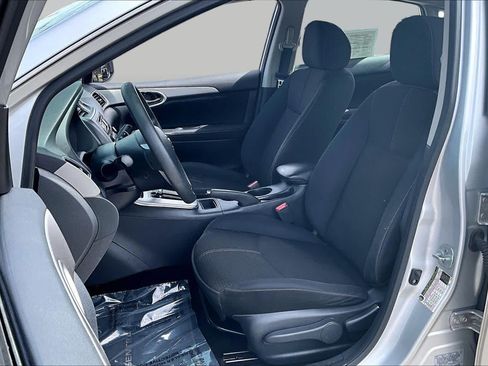 Used 2015 Nissan Sentra S FWD image 7