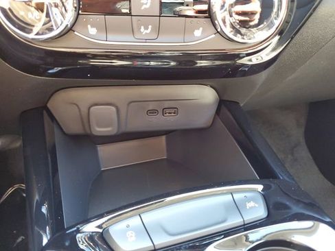 New 2026 Chevrolet Trax ACTIV w/ Driver Confidence Package FWD image 28