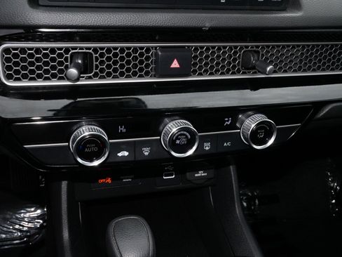 Used 2022 Honda Civic LX image 23