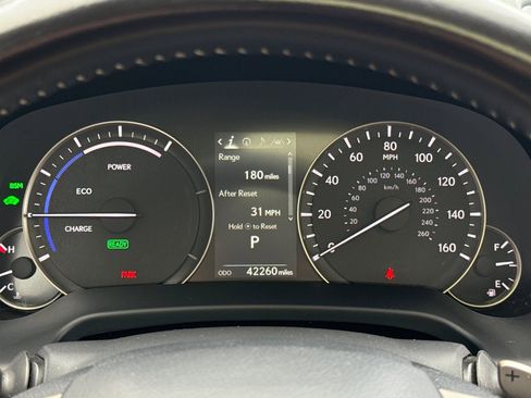 Certified 2022 Lexus RX 450hL AWD w/ Premium Package image 33