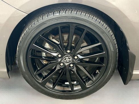 Used 2024 Toyota Camry XSE image 29