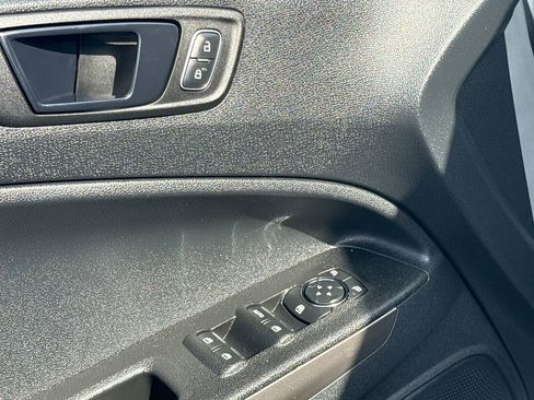 Used 2020 Ford EcoSport SES w/ SES Black Appearance Package image 22
