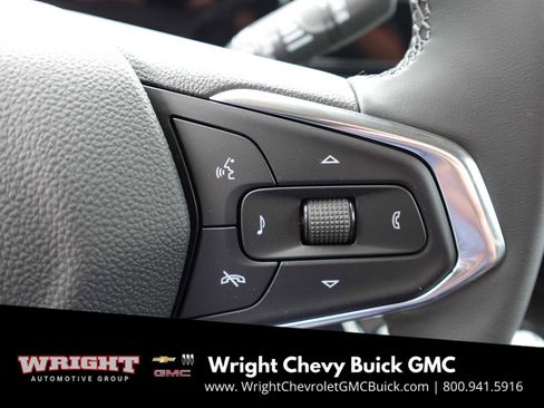 Used 2025 Chevrolet Trax LT w/ Driver Confidence Package image 15