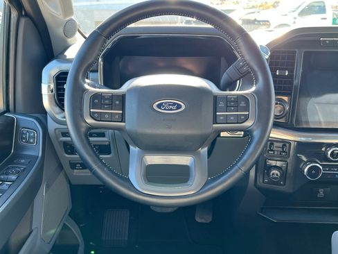 Used 2022 Ford F150 Lariat image 13