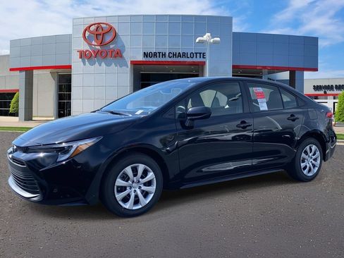 New 2026 Toyota Corolla LE image 5