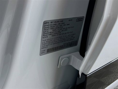 New 2025 Audi Q5 Premium image 30
