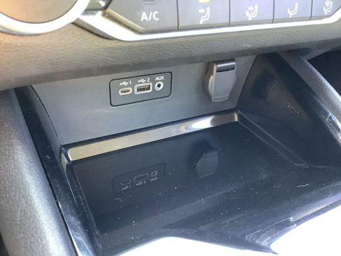 Used 2024 Nissan Altima 2.5 SV FWD image 27