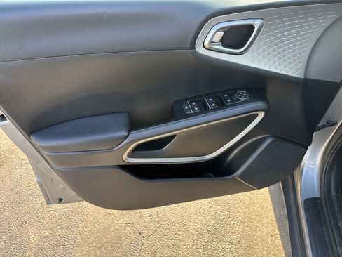 Used 2024 Kia Soul LX w/ Option Group 015 image 15