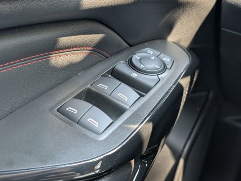 Used 2025 Chevrolet Trax RS w/ Driver Confidence Package image 23