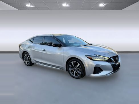 Used 2019 Nissan Maxima 3.5 SL w/ Floor Mat Group image 7