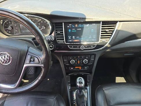 Used 2020 Buick Encore Essence AWD/4WD image 13