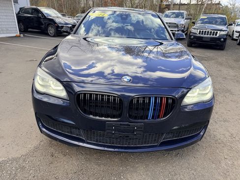 Used 2014 BMW 750Li xDrive image 2