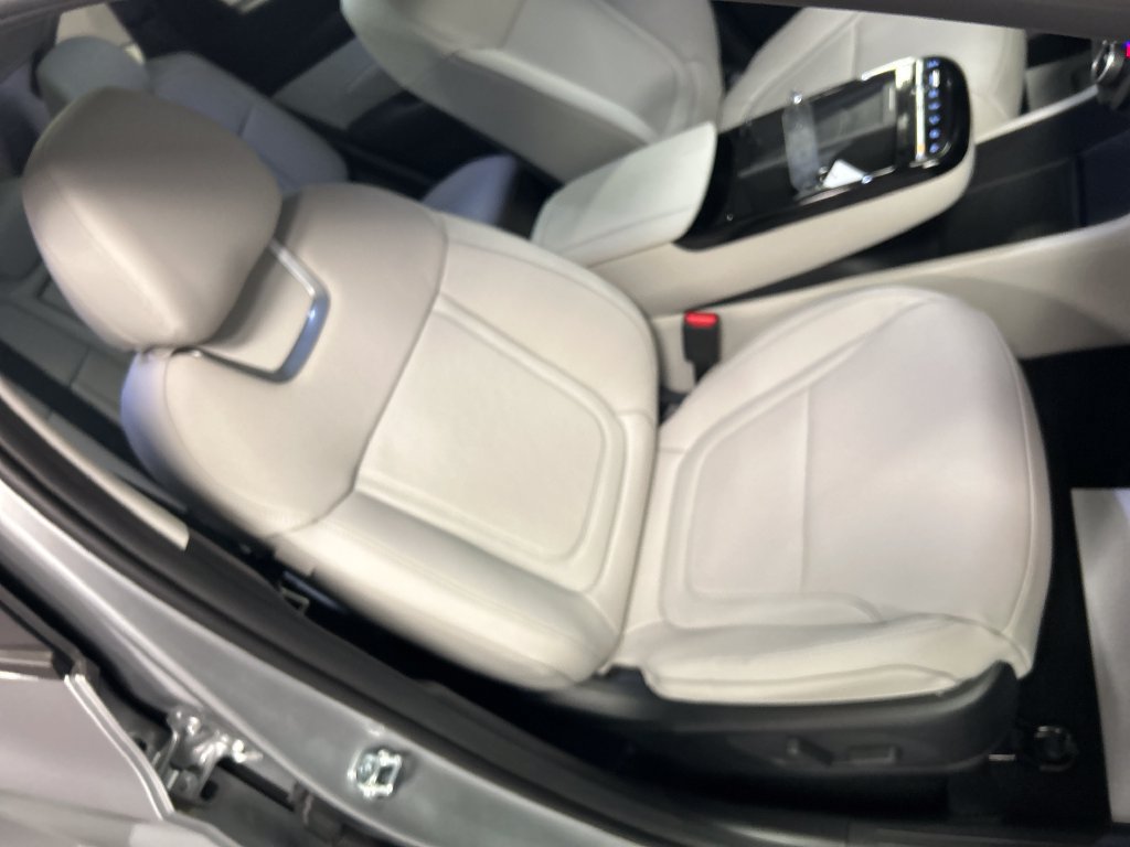 Used 2026 Hyundai Tucson Limited AWD/4WD image 24