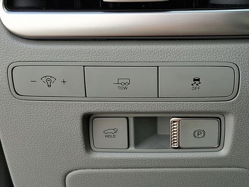 Certified 2023 Hyundai Palisade SEL image 25