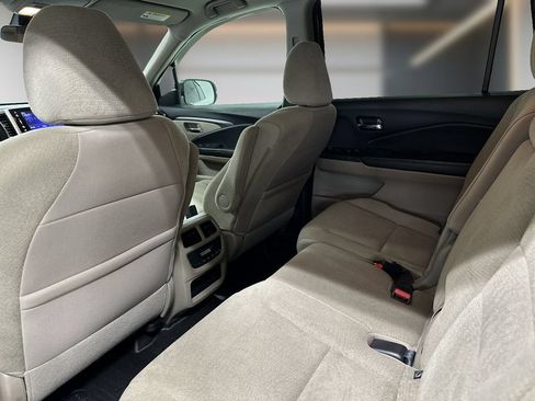 Used 2018 Honda Pilot EX image 15