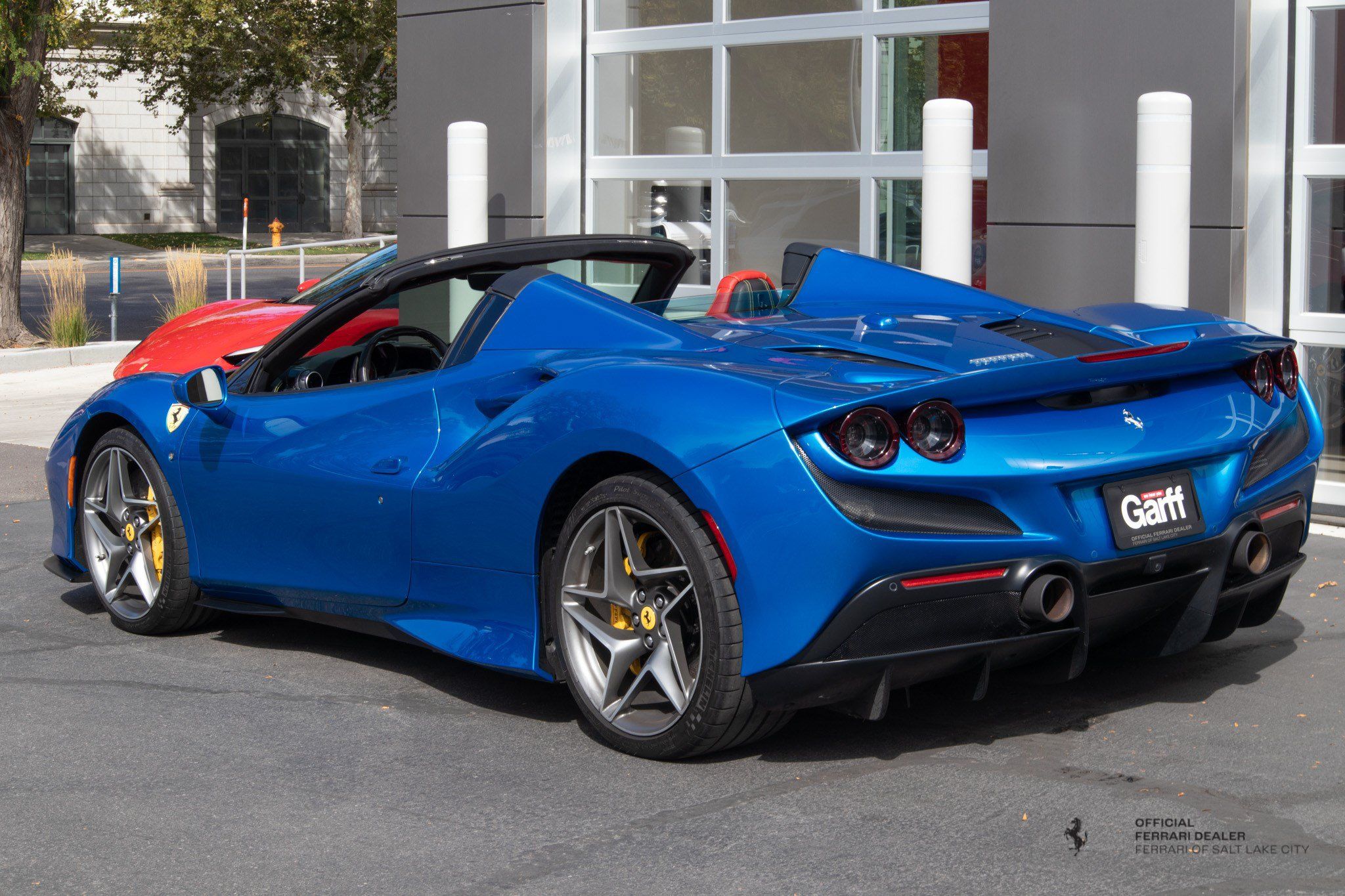 Used 2022 Ferrari F8 Tributo RWD image 4