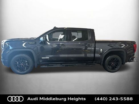 Used 2022 GMC Sierra 1500 Elevation w/ Elevation Premium Package image 4