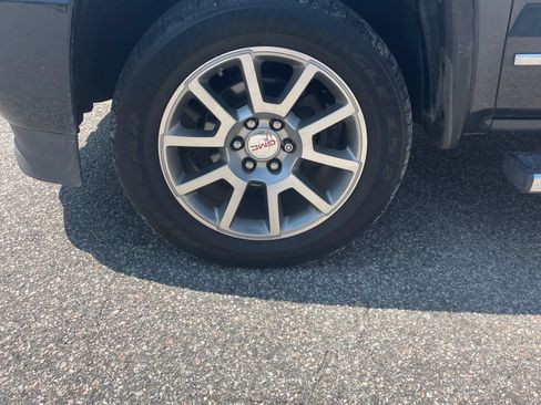 Used 2018 GMC Sierra 1500 Denali AWD/4WD image 15