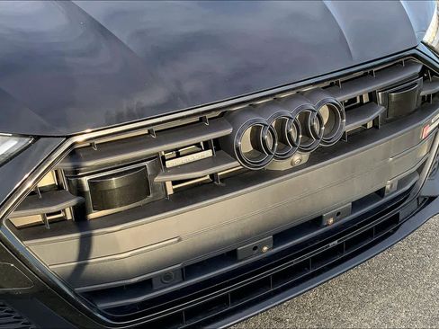 Used 2021 Audi A7 e Prestige w/ Prestige Package image 31