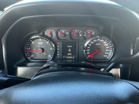 Used 2015 GMC Sierra 2500 4x4 Crew Cab w/ Snow Plow Prep Package image 19