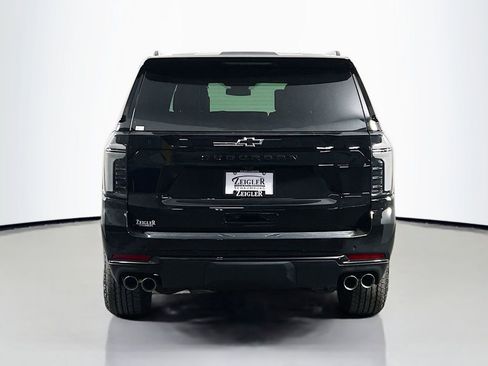 New 2026 Chevrolet Suburban Z71 image 6
