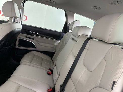 Used 2023 Kia Telluride EX AWD/4WD image 13