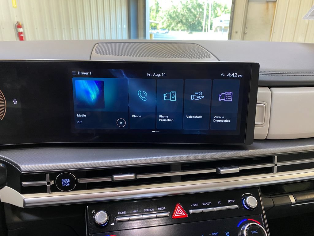 Used 2026 Hyundai Santa Fe SEL FWD image 39
