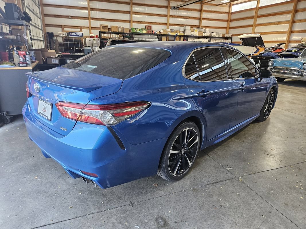 Used 2018 Toyota Camry XSE FWD image 8