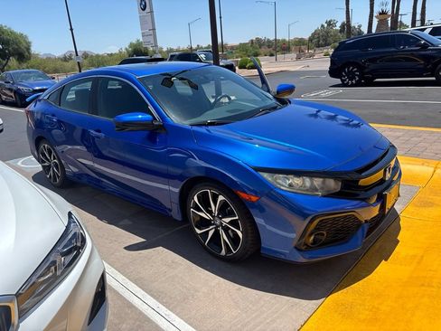 Used 2018 Honda Civic Si image 8
