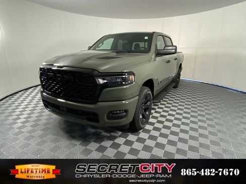 New 2026 RAM 1500 Express AWD/4WD image 3