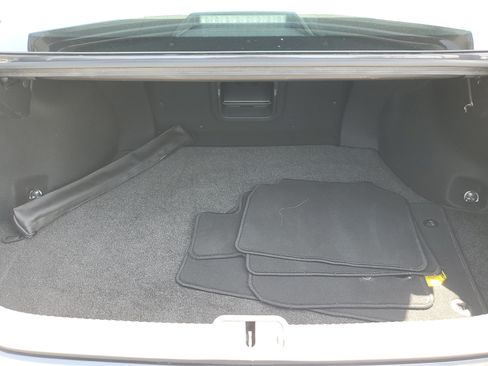 Certified 2024 Lexus ES 350 w/ Premium Package FWD image 9