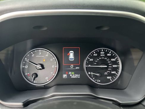 Certified 2024 Subaru Outback Limited AWD/4WD image 19
