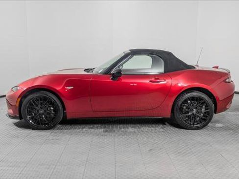 Used 2016 MAZDA MX-5 Miata Club RWD image 31