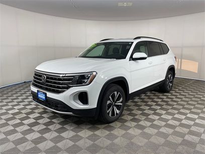 Used 2025 Volkswagen Atlas SE