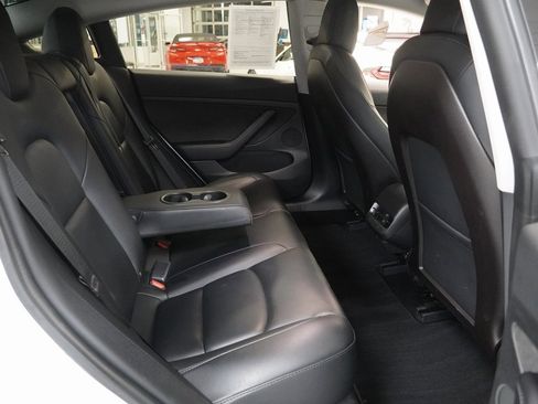 Used 2021 Tesla Model 3 Standard Range Plus image 30