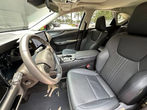 Used 2022 Lexus NX 350 AWD image 5