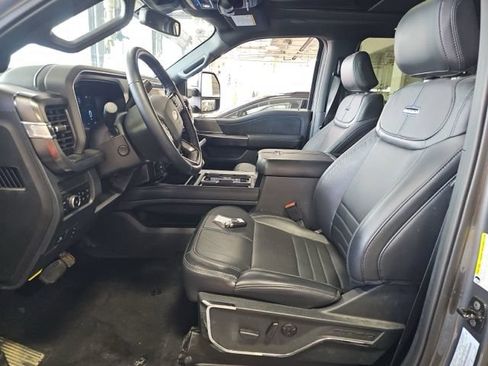 Used 2026 Ford F250 Platinum AWD/4WD image 9