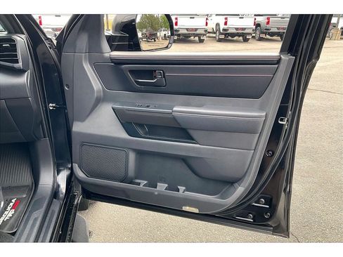 Used 2025 Toyota Sequoia TRD Pro AWD/4WD image 26