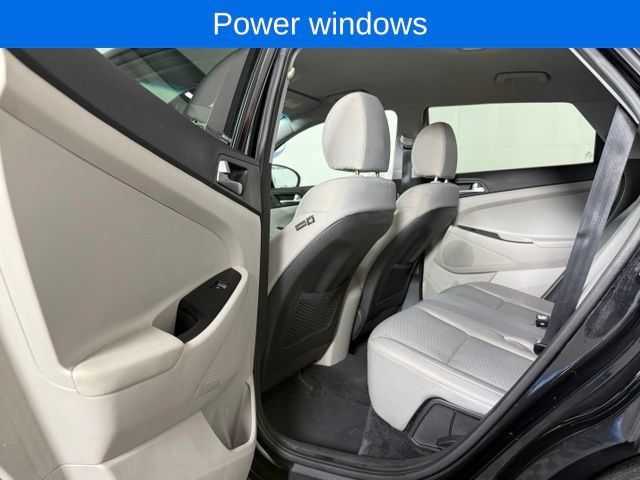 Used 2020 Hyundai Tucson SE AWD/4WD image 12