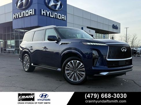Used 2025 INFINITI QX80 Sensory image 1