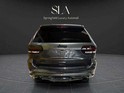 Used 2021 Jeep Grand Cherokee SRT image 5