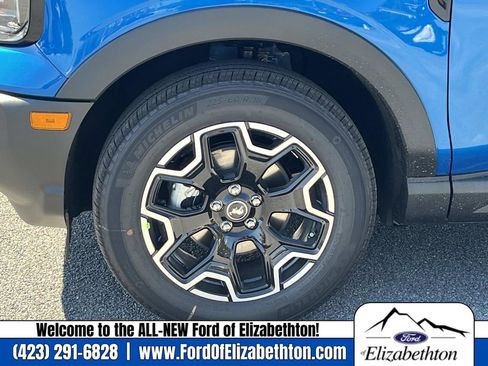 New 2025 Ford Bronco Sport Outer Banks image 11