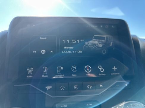 Used 2012 Jeep Wrangler Rubicon w/ PWR Convenience Group image 3