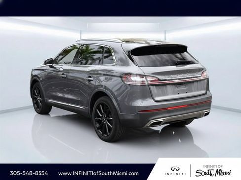 Used 2022 Lincoln Nautilus Reserve w/ Monochromatic Package FWD image 6