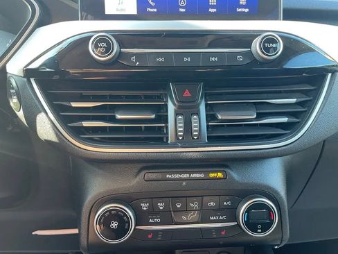 Used 2020 Ford Escape SE AWD/4WD image 29